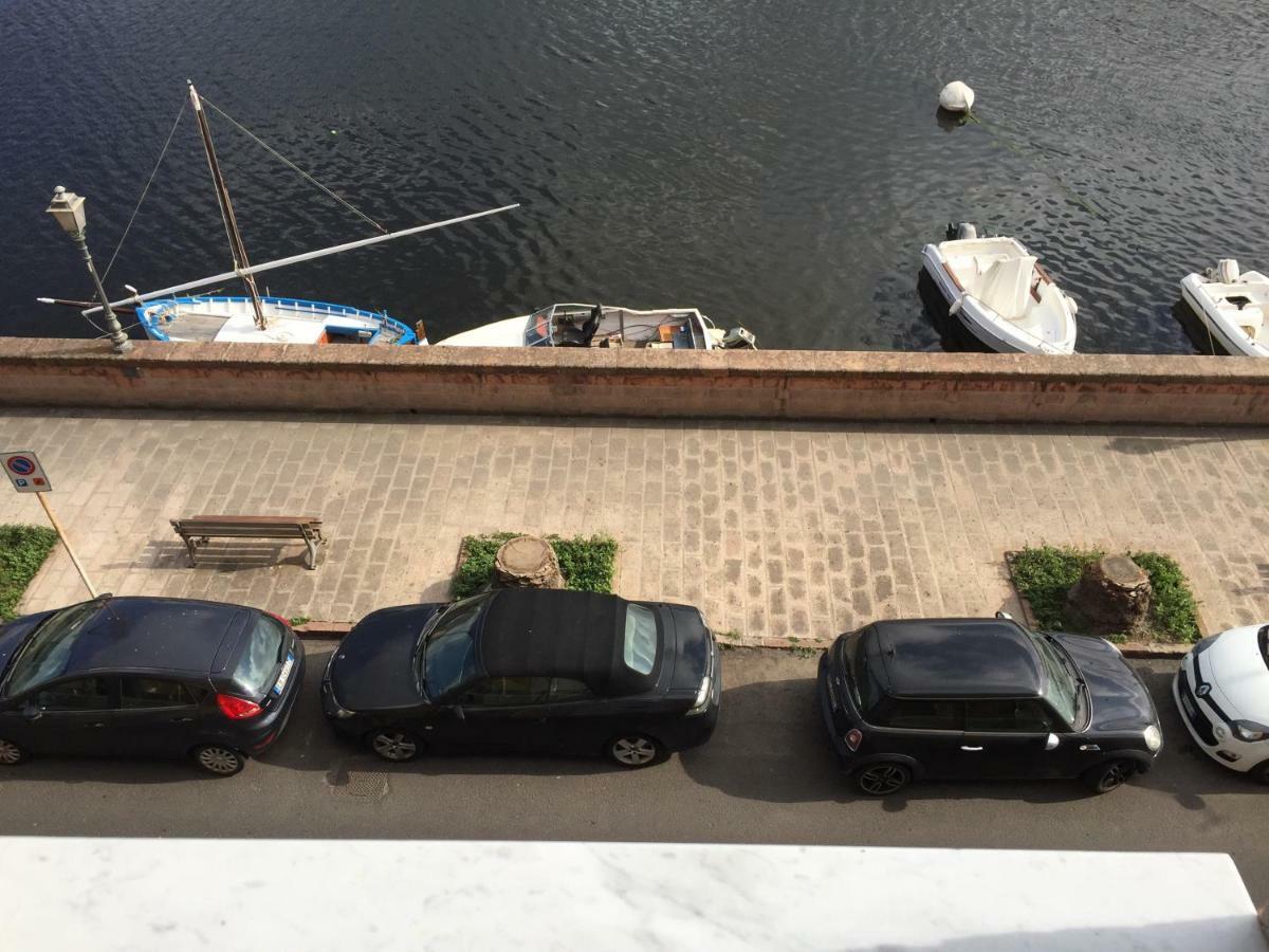 The House On The River Bosa Exteriör bild